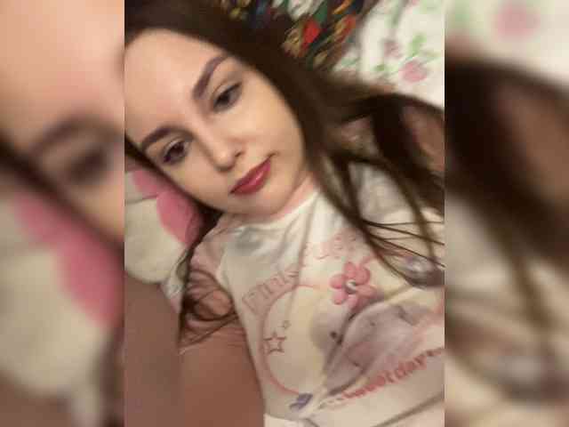 VikkiExtraNew