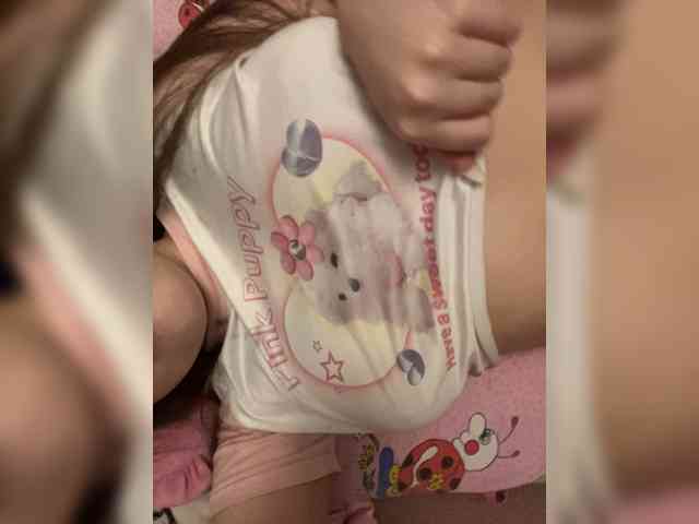 VikkiExtraNew