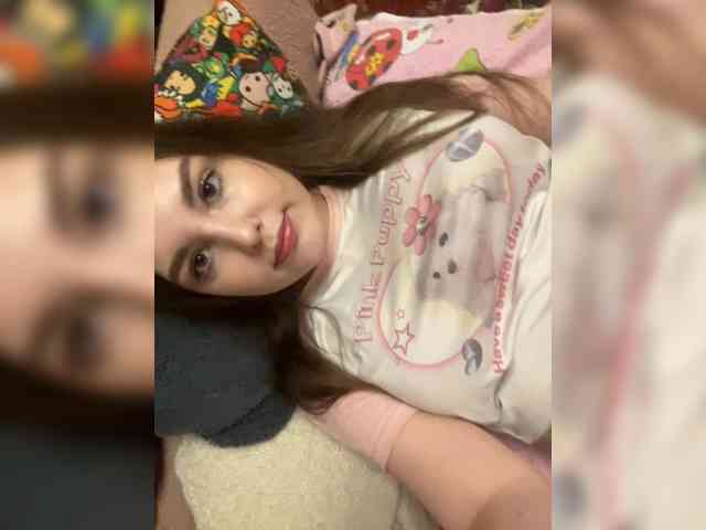 VikkiExtraNew
