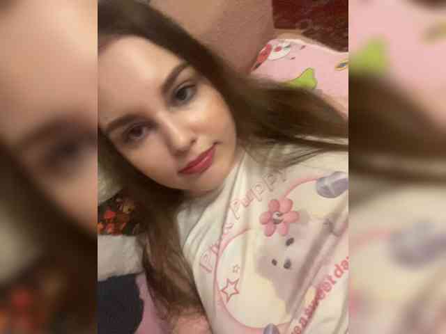 VikkiExtraNew webcam
