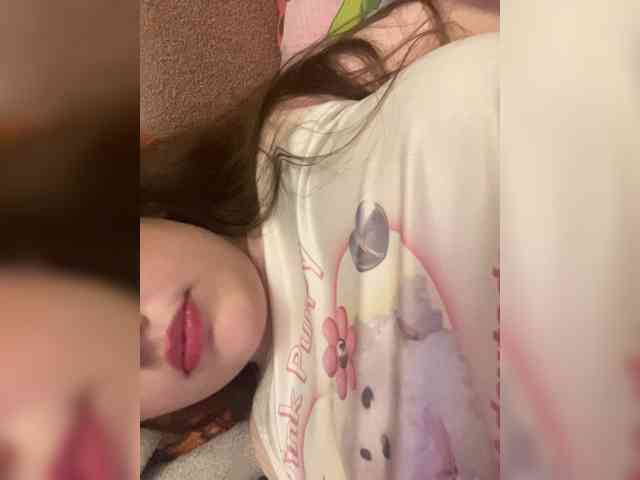VikkiExtraNew