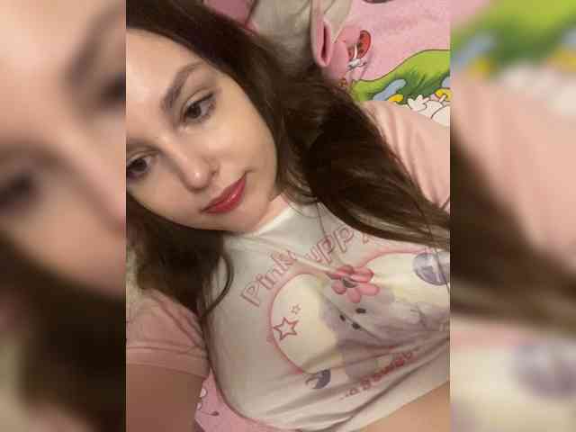 VikkiExtraNew