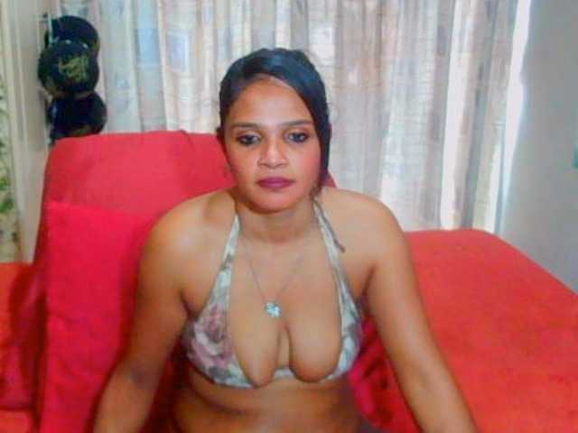 LuciousIndian00 live cam preview