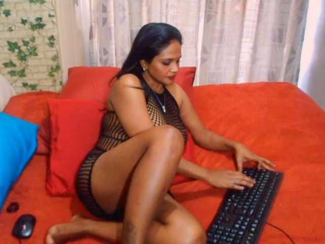 LuciousIndian00