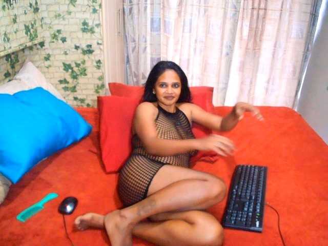 LuciousIndian00
