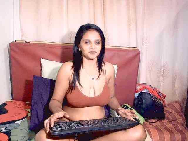 LuciousIndian00