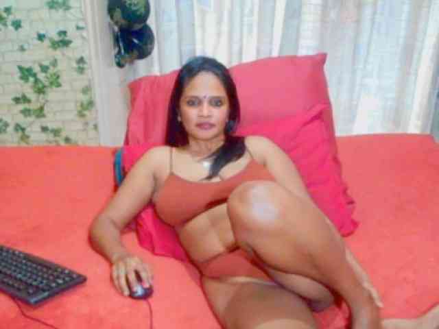 LuciousIndian00