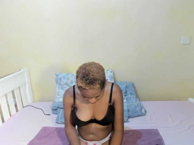 Marialynne live cam on BongaCams
