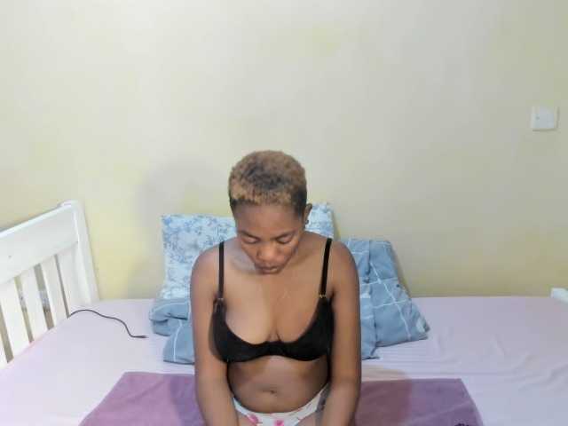 Marialynne live cam on BongaCams