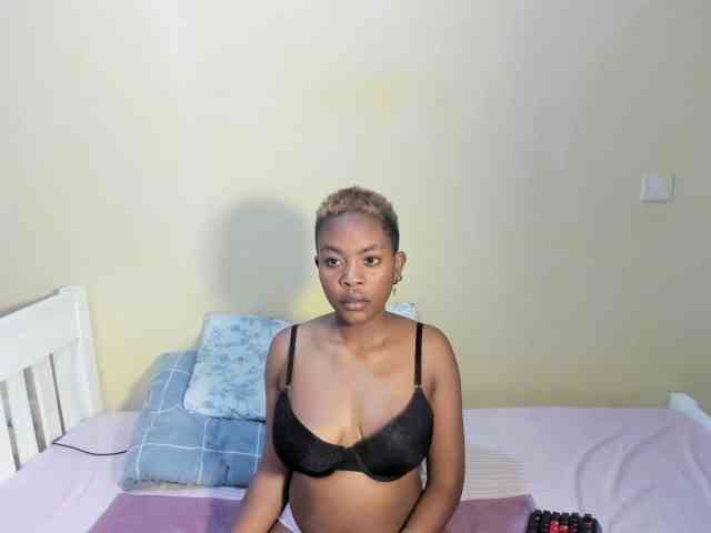 Marialynne webcam