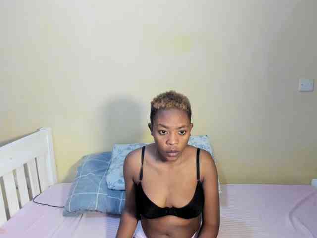Marialynne webcam
