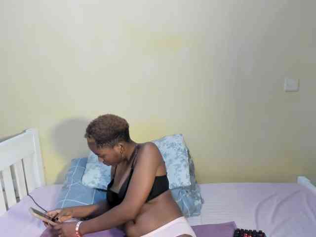 Marialynne webcam
