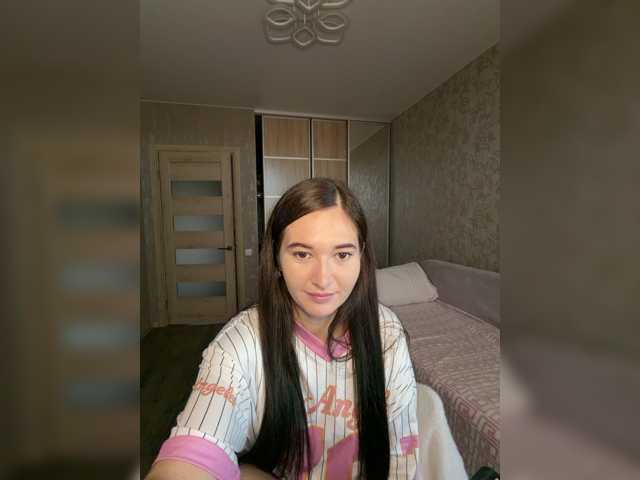 Miss-Vikki live cam on BongaCams