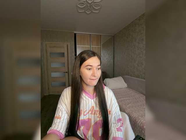 Miss-Vikki live cam on BongaCams