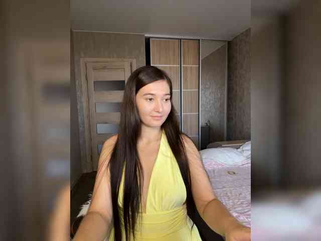 Miss-Vikki webcam