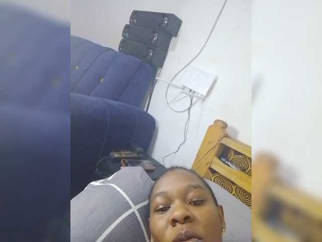 theebaddies live cam on BongaCams