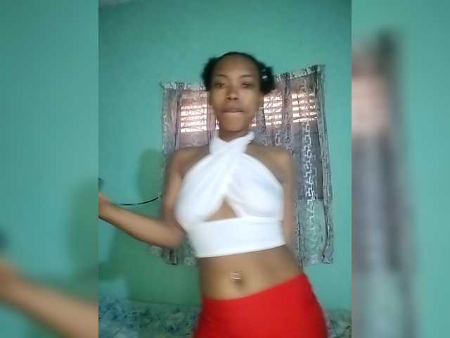 Isabellah live cam on BongaCams