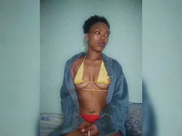 Isabellah live cam on BongaCams