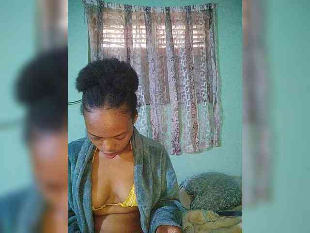 Isabellah webcam