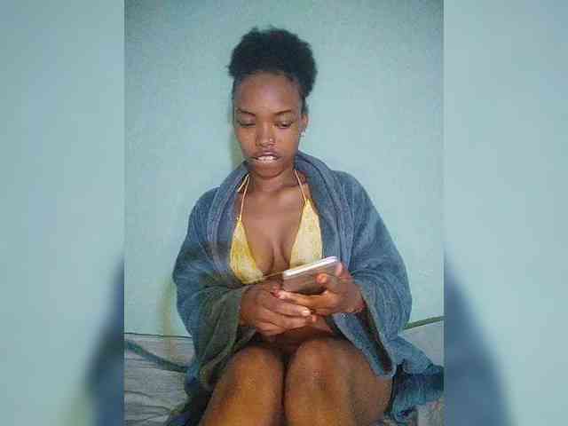 Isabellah webcam