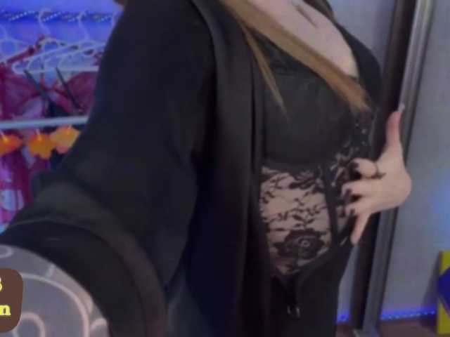 AsyNox live cam on BongaCams