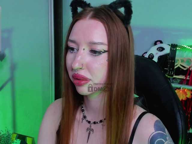 AsyNox live cam on BongaCams