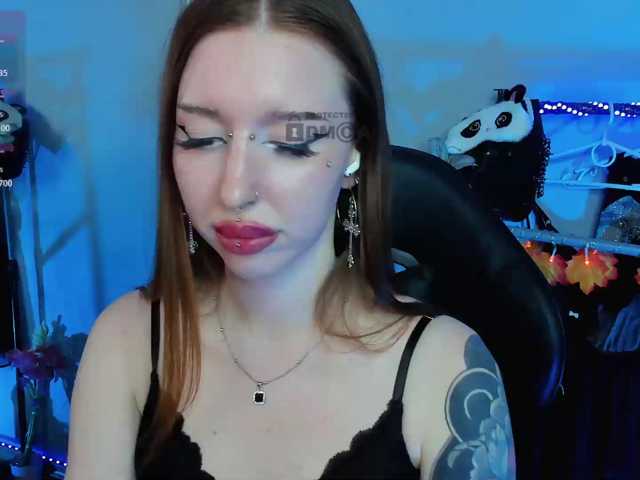 AsyNox live cam on BongaCams