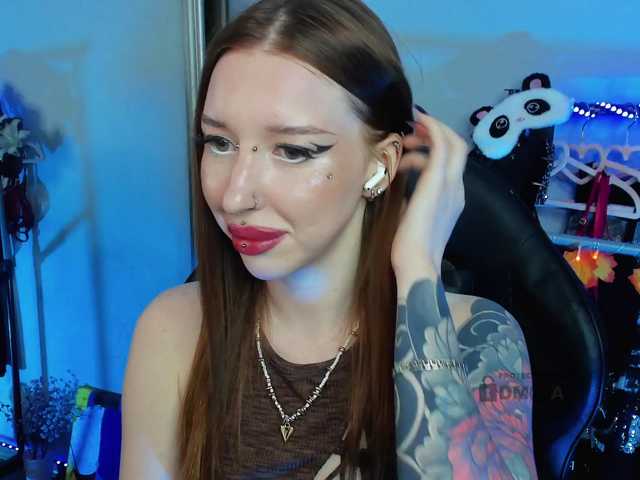 AsyNox live cam on BongaCams