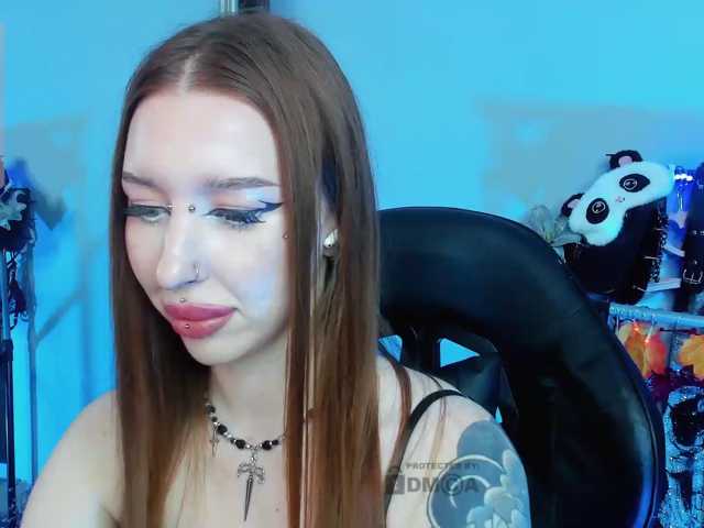 AsyNox live cam on BongaCams