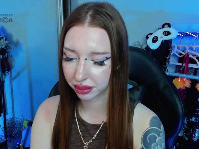 AsyNox live cam on BongaCams