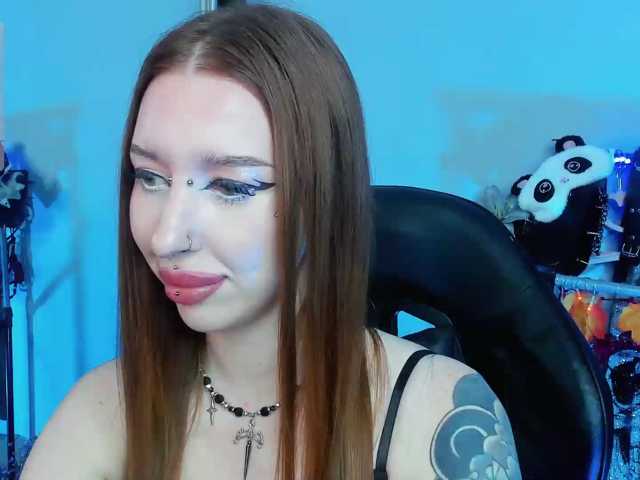 AsyNox live cam on BongaCams