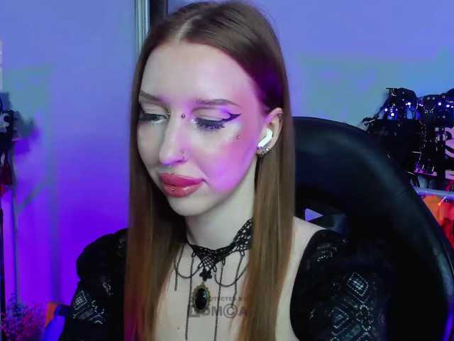 AsyNox live cam on BongaCams