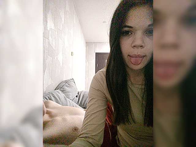 Tediiii live cam on BongaCams