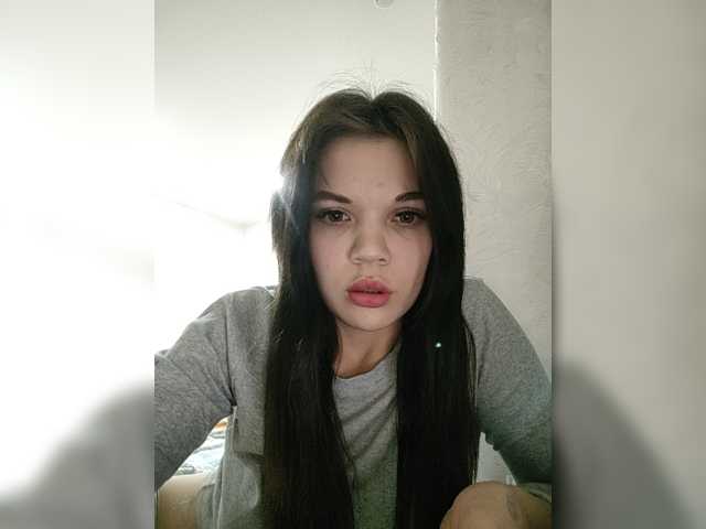 Tediiii live cam on BongaCams