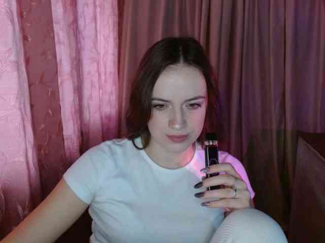 AlexaMiss webcam