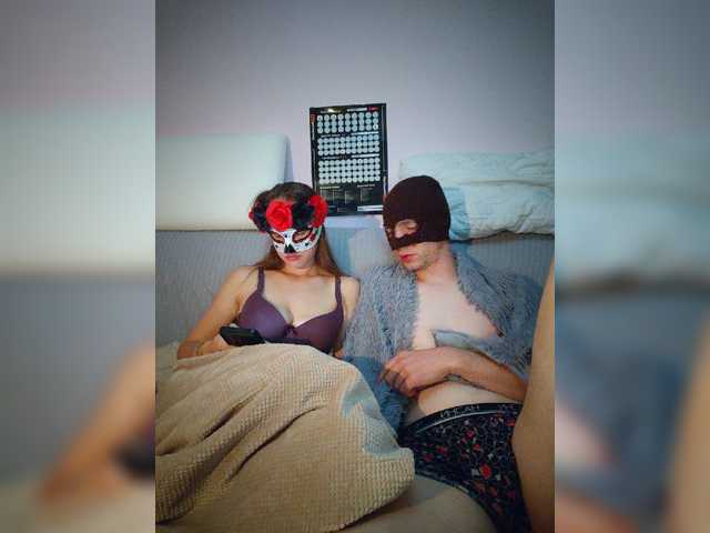 Kyniminet1 live cam on BongaCams