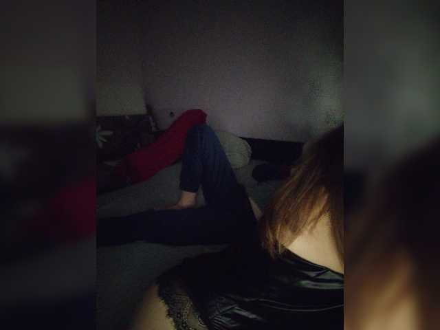 Kyniminet1 live cam on BongaCams
