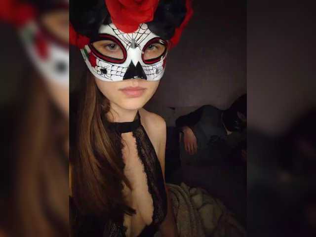 Kyniminet1 live cam on BongaCams