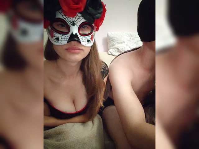 Kyniminet1 live cam on BongaCams