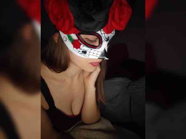 Model: RomaLiza2