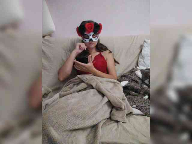 romaliza2's live room
