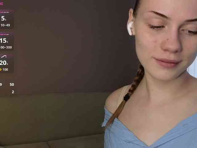 CrystalDivas webcam