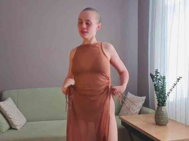 CrystalDivas webcam