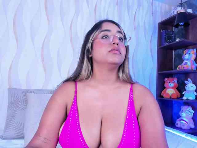 KiaraRose