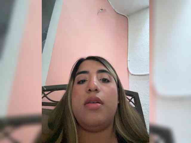 KiaraRose's webcam live show