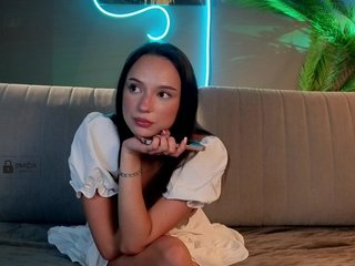 Emilysame Porn Show