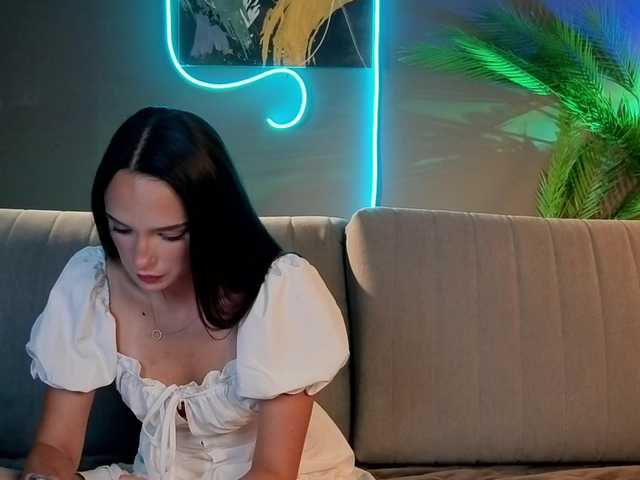 Emilysame live cam on BongaCams