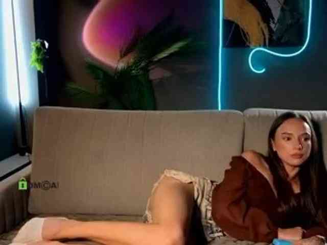emilysame's live room