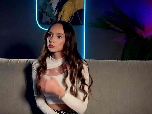emilysame's live room