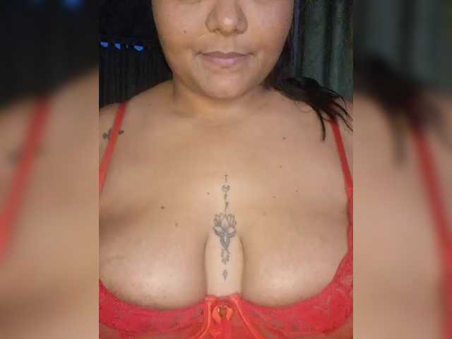 kinberlyn live cam on BongaCams